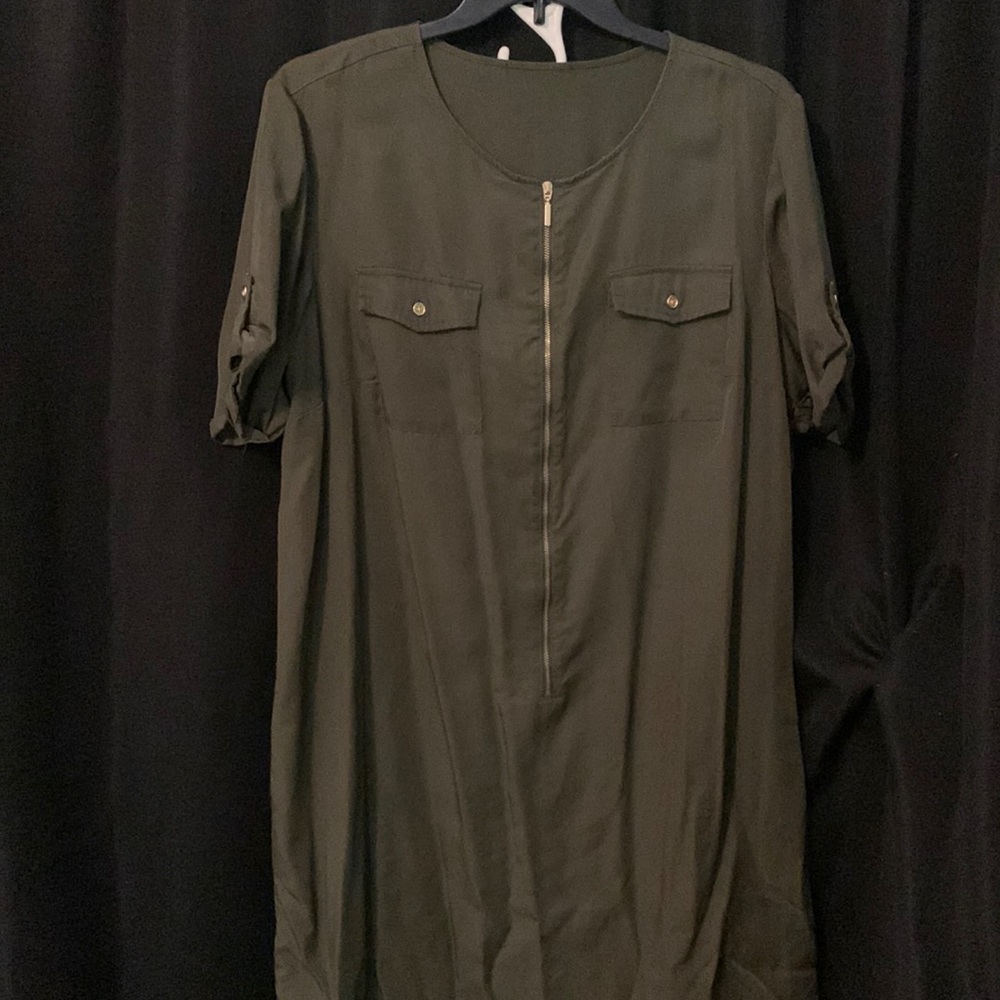 Brand- Can’t remember, Size- 18, Material- Lyocell